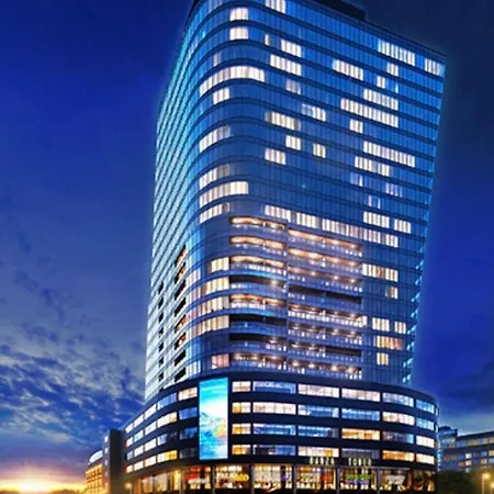 Hanza Tower Bohemia 23 & Pool * Szczecin